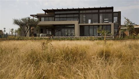 House Serengeti by Nico van der Meulen Architects. | Livegreenblog