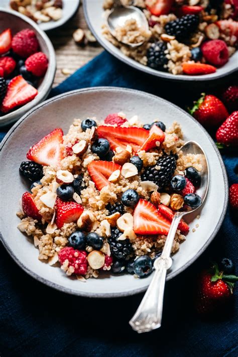 Breakfast Quinoa with Berries (Vegan) - Crowded Kitchen