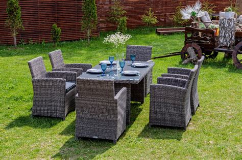 Обеденный комплект FIONA из искусственного ротанга | Интернет магазин ...