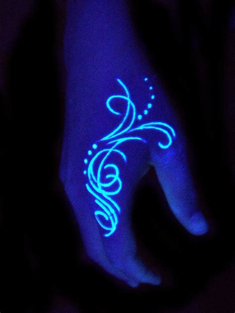 20+ Impressive Blacklight UV Tattoo Designs | EntertainmentMesh