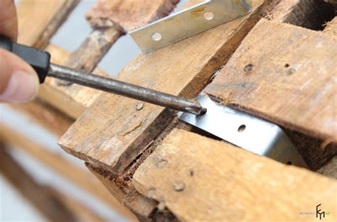 Как сделать журнальный столик в стиле кантри своими руками