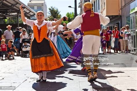 550 History Of The Valencian Community Stock Photos, High-Res Pictures ...