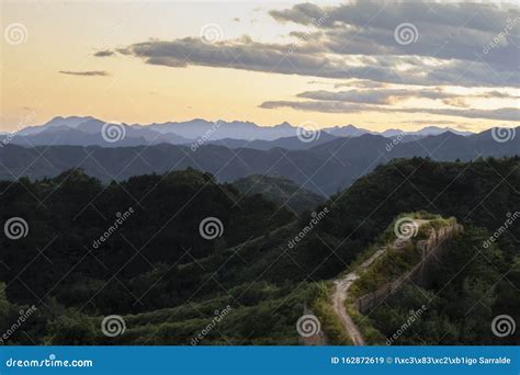 Spectacular View of the Jinshanling Great Wall Sunrise in China Stock Image - Image of ...