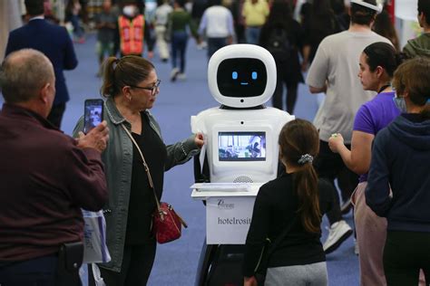 La UE Pacta La Primera Ley De Inteligencia Artificial En El Mundo