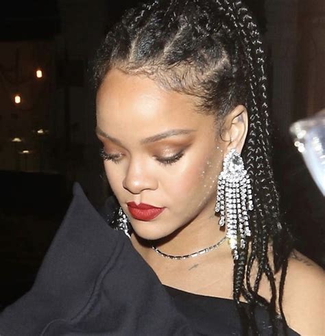 Pin On Rih Faux Locs Hairstyles Rihanna Looks Rihanna Riri