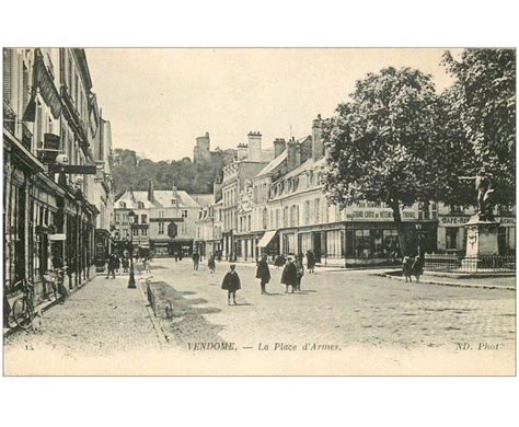 Carte Postale Ancienne Vendome Place D Armes Avec Coiffeur N