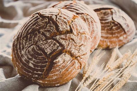 Zemmtaler Knusperbrot Sauerteigbrot Mit Dinkel Und Roggen Mann Backt