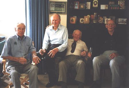 Former New Zealand cricketers celebrate Kerr's 90th birthday | ESPNcricinfo.com