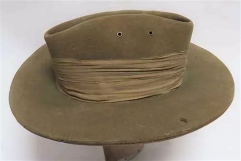 WW2 Royal Artillery Officers Tropical Bush Slouch Hat In General