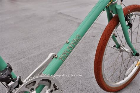 北欧のセンスが光るBRUNO MINI VELO 20 ROAD（ブルーノ ミニベロ 20 ロード） | TWOPEDAL (ツーペダル)