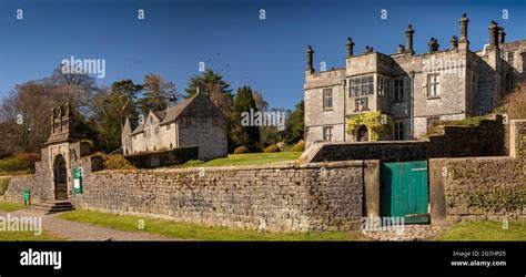 Tissington hall hi-res stock photography and images - Alamy