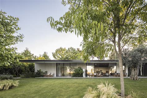 Gallery of Landscape House / Ruth Packer Rona Levin Architects - 1