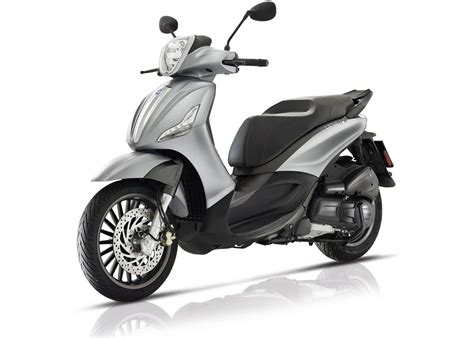 Motorrad Vergleich Piaggio Beverly 300 S 2021 Vs Piaggio Beverly 300 I