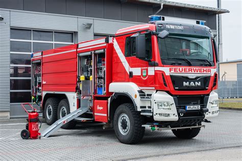 Hoyerswerda Tlf Mit Litern Wasser An Bord