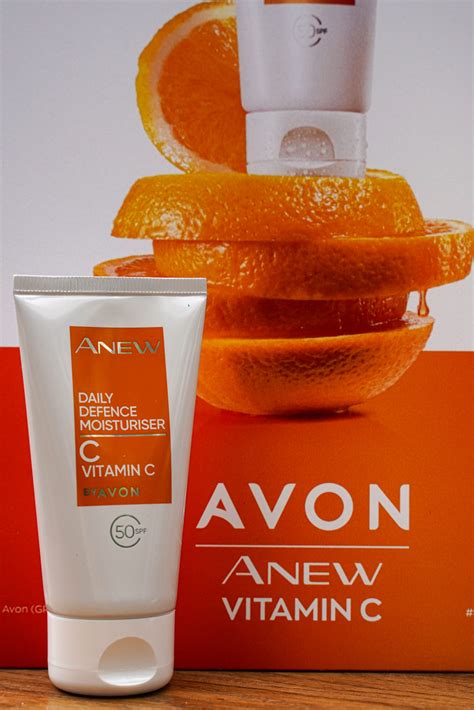 Avon Anew Vitamin C Glow Power αντιοξειδωτική προστασία για όλη την ημέρα