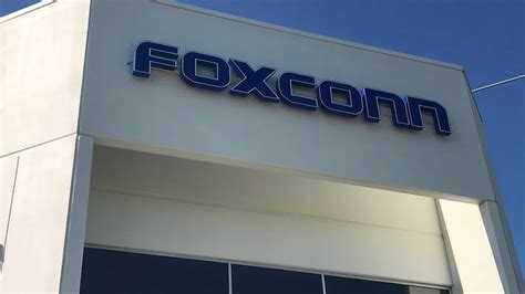 Foxconn, Wisconsin Reach A New Deal | 1330 & 101.5 WHBL