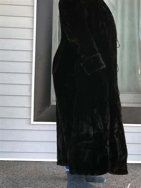 Vintage Womens Full Length Black Velvet Coat Size Large Etsy