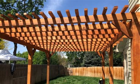 3 Best Materials To Consider Using for Your Pergola