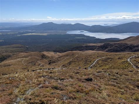 Hiking Tongariro Alpine Crossing (one does simply walk to Mordor) - cassiethehag