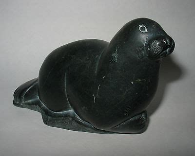 Beautiful Canada Eskimo Inuit Esquimau Art Carved Stone Sculpture Of