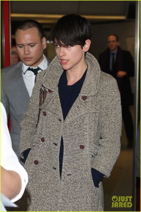 Dakota Johnson Goes Nude In Sexy Fifty Shades Of Grey Shoot With Jamie Dornan For W Magazine