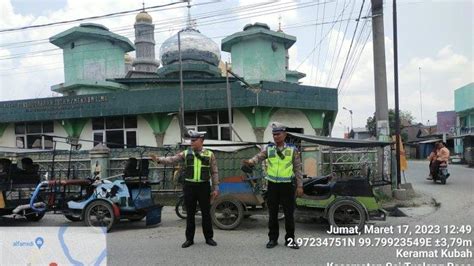 Satlantas Polres Tanjungbalai Gatur Lalin Saat Salat Jumat Tribun