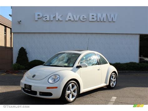 2008 Campanella White Volkswagen New Beetle Triple White Coupe