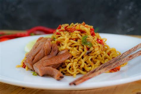 Resep Mie Setan Level Max Ala Anak Kos Santapan Pedas Saat Hujan