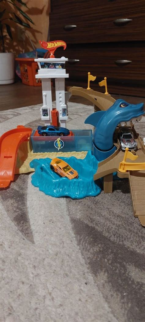 Трек Hot Wheels Охота на акулу 450 грн Інші ігрові набори Харків на Olx