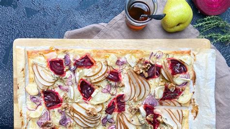 Schnelles Rezept Herbstlicher Flammkuchen Mit Rote Bete