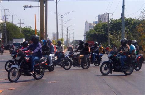 Mototaxistas Manifiestan Inconformidad Ante Persecuciones De Las