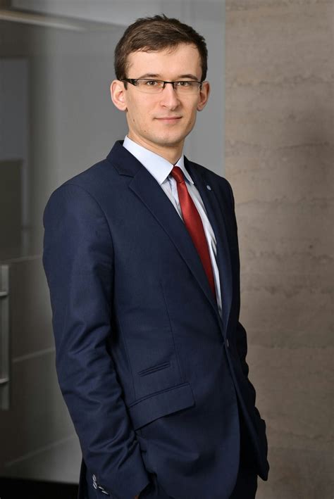 Piotr Grzybowski - Senior Associate – Kancelaria Traple Konarski