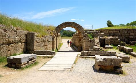 Da Atene Tour Privato Dell Antica Olimpia Di Un Giorno Intero