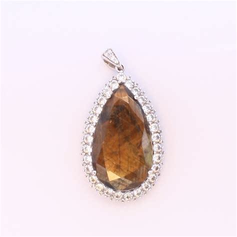 Gold Sheen Sapphire Pendant