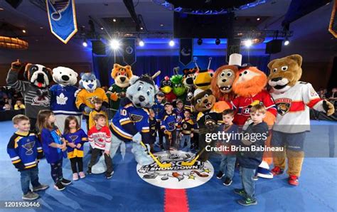 Nhl Mascot Showdown Photos and Premium High Res Pictures - Getty Images