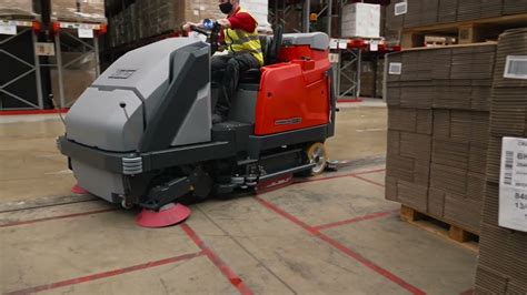 Hako Scrubmaster B R Series Ride On Scrubber Drier Youtube