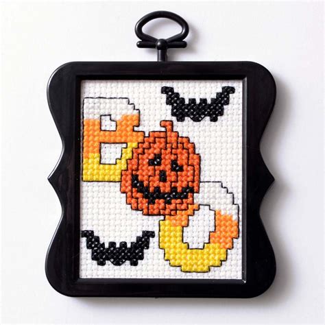 Halloween Free Cross Stitch Patterns