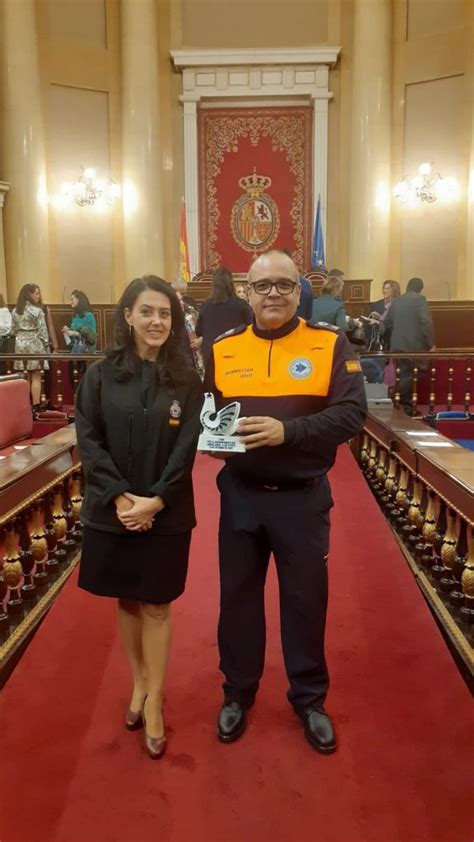 Protección Civil de Alcorcón recibe un premio especial por su actuación