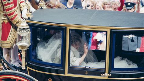 Princess Diana’s Wedding Dress Designer Recalls ‘heart Stopping’ Moment During The Ceremony