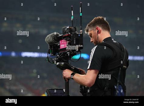 Tv Cameraman Borussia Dortmund V Real Madrid Uefa Champions League