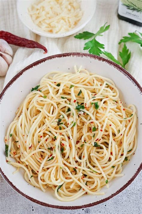 Spaghetti Aglio E Olio Originalrezept Schnell Und Lecker