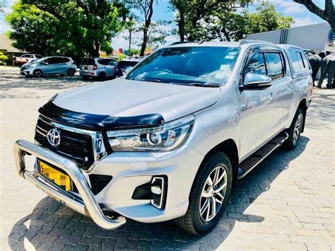 Toyota Hilux 2.8 GD6 Automatic 4x4 Double Cab Car For Sale - SAVEMARI