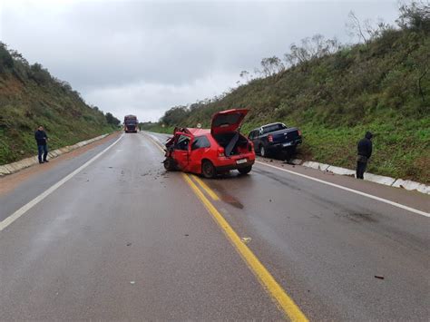 Condutor não habilitado e embriagado causa acidente na BR 153