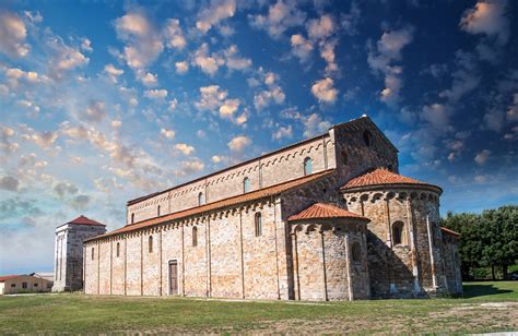 Basilica Di San Pietro Apostolo Pisa Arrivalguides