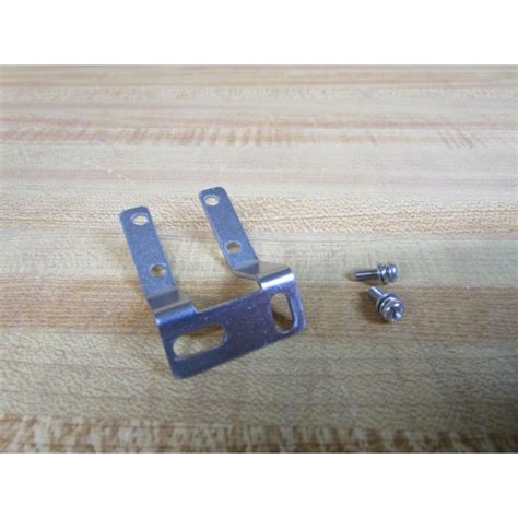 Keyence AP B04 Slanted Mounting Bracket APB04 Pack Of 3 Mara Industrial