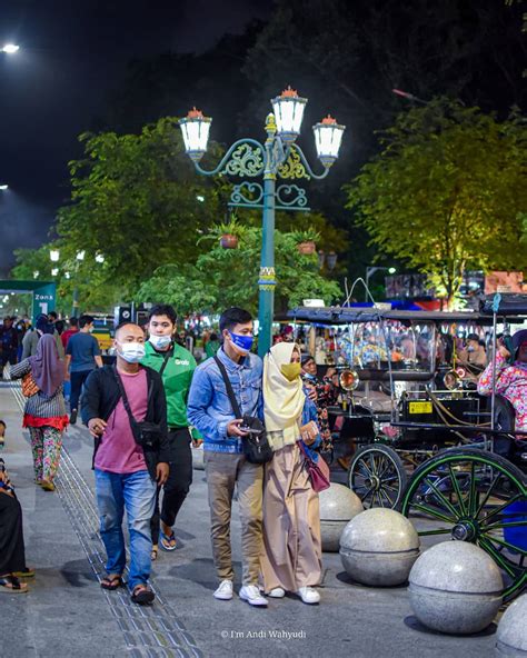 Wisata Malam Jalan Malioboro Cocok Untuk Spot Foto Dan Kulineran