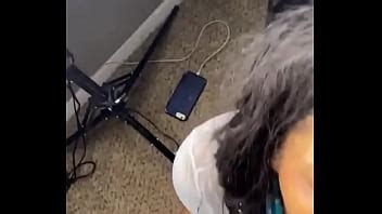 Cumming En La Cara Del Amigo De Mi Esposa XVIDEOS