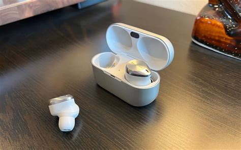 The best earbuds for small ears in 2024, tested and reviewed | Popular ...