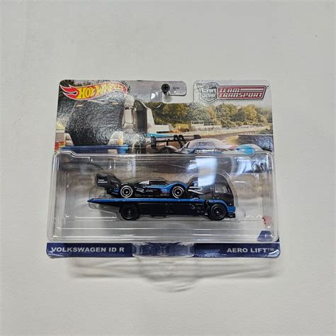 Hot wheels team transport vw Volkswagen id R aero lift Gebraucht in rolle für CHF 50 mit