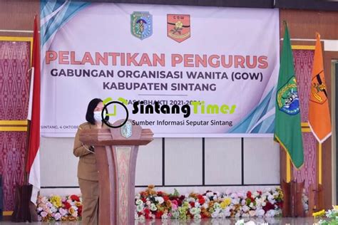 Plh Bupati Sintang Lantik Pengurus Gow Periode 2021 2024 Di Pendopo